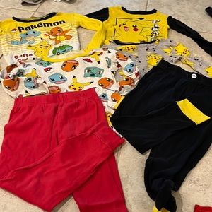 Pokémon Pajama lot